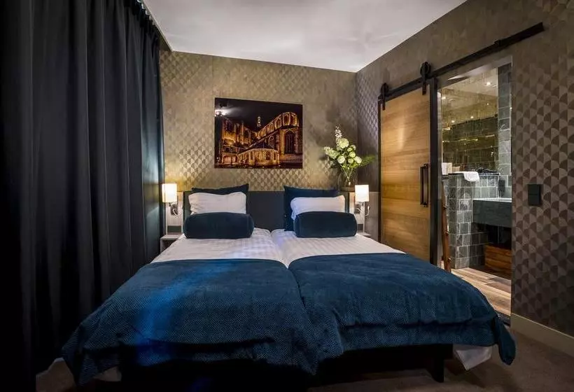 هتل Slapen Bij Hofman