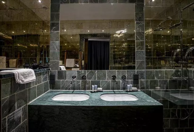 هتل Slapen Bij Hofman