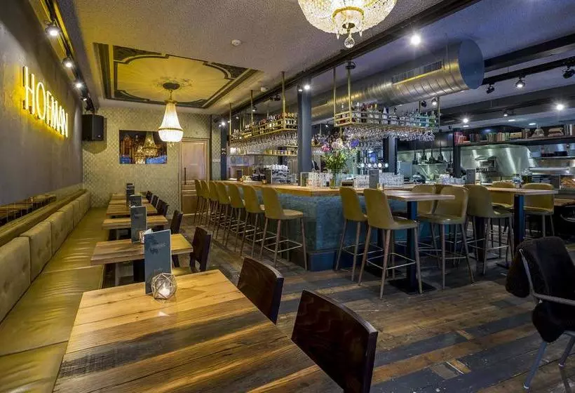 هتل Slapen Bij Hofman