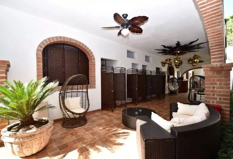 هتل Villas Amalia