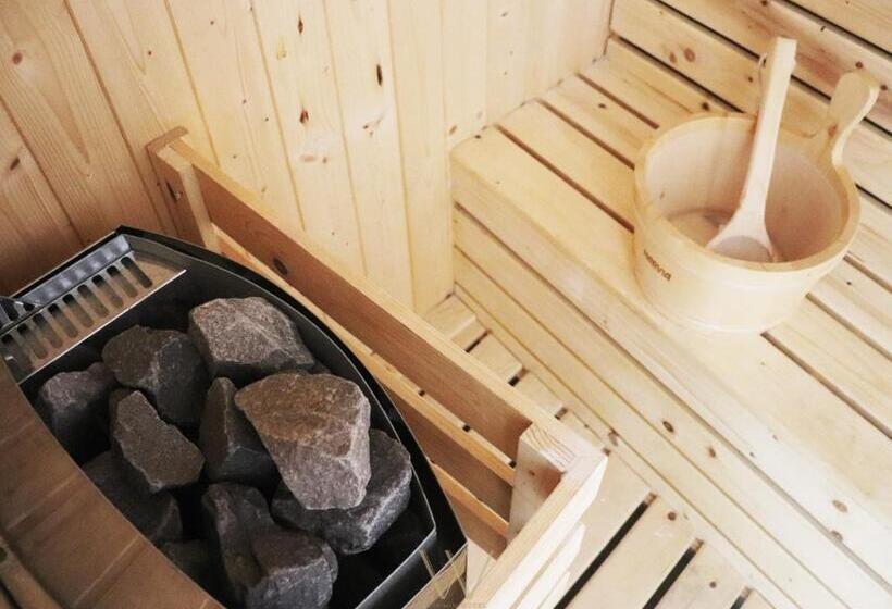 Wisdom Hotel & Residence