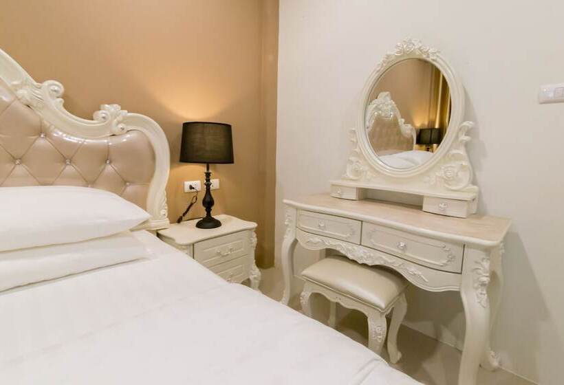 Memo Residence   Hostel