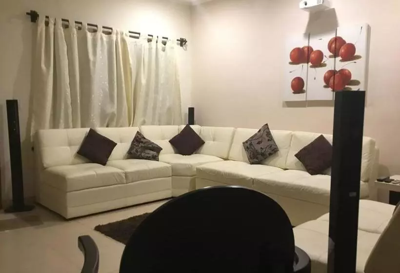 تختخواب و صبحانه Che S House