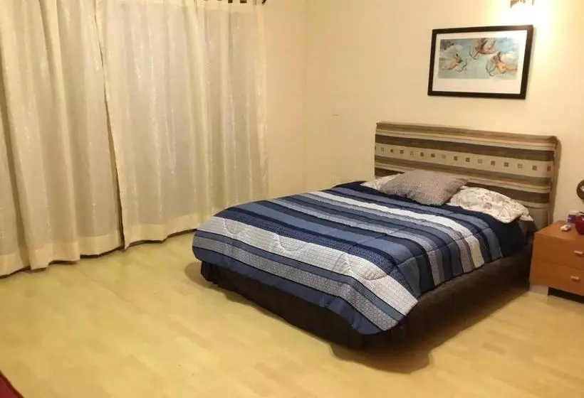 تختخواب و صبحانه Che S House