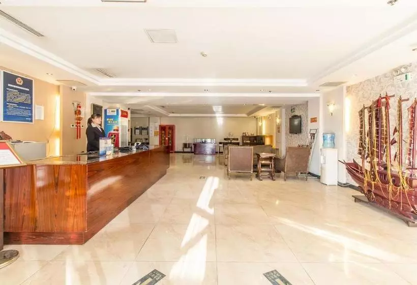 Hotelli Airport Linkong Wise