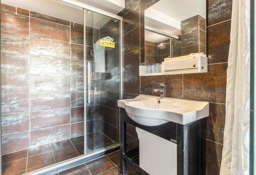 호텔 Airport Linkong Wise