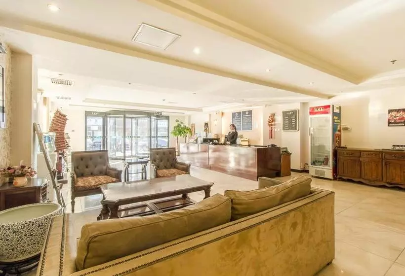 Hotelli Airport Linkong Wise