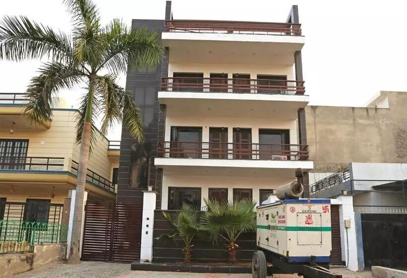ホテル O Maira Homes
