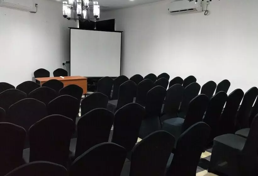 ホテル S Loft Manado