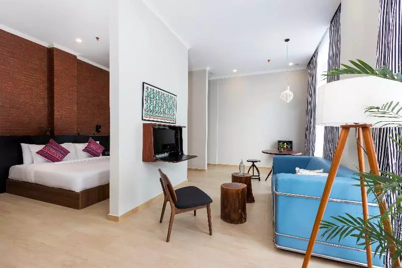 ホテル S Loft Manado