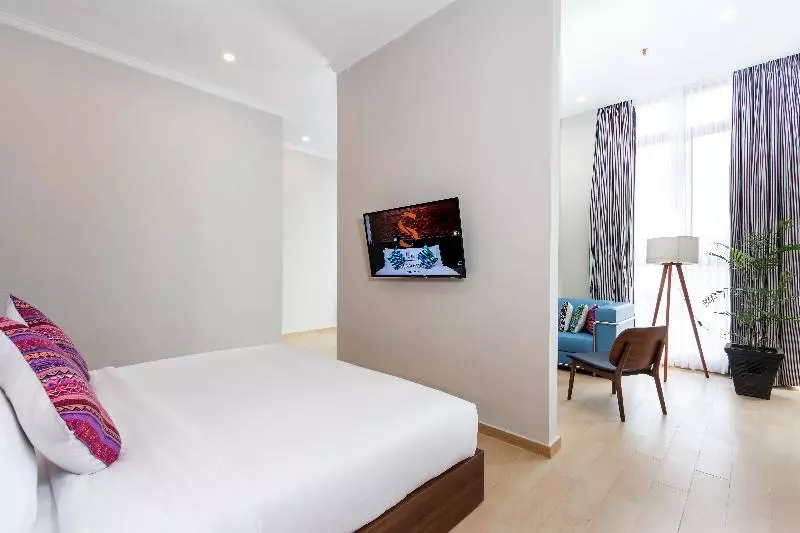 ホテル S Loft Manado