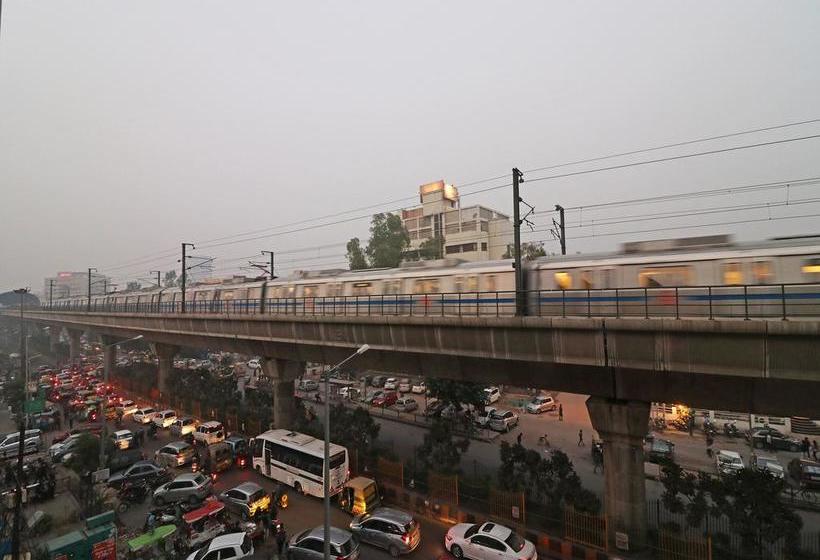 Oyo 10668 Hotel Viditva 3