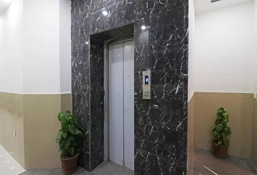 Oyo 10668 Hotel Viditva 3