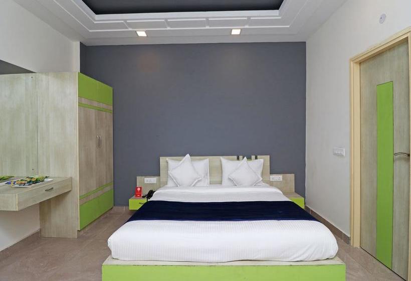 Oyo 10668 Hotel Viditva 3