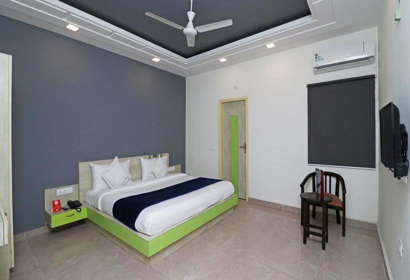 Oyo 10668 Hotel Viditva 3