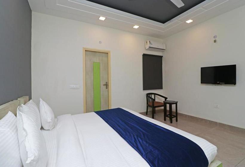 Oyo 10668 Hotel Viditva 3