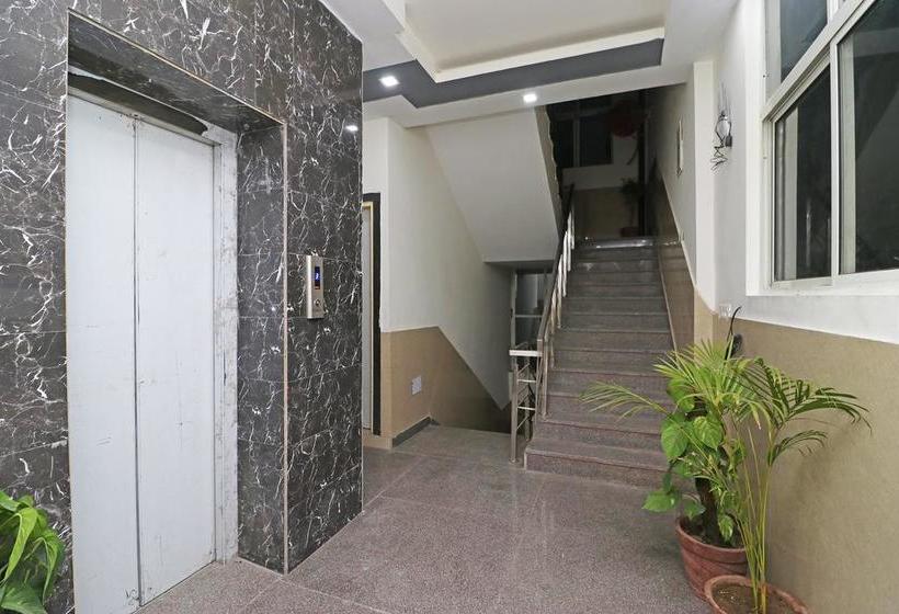 Oyo 10668 Hotel Viditva 3