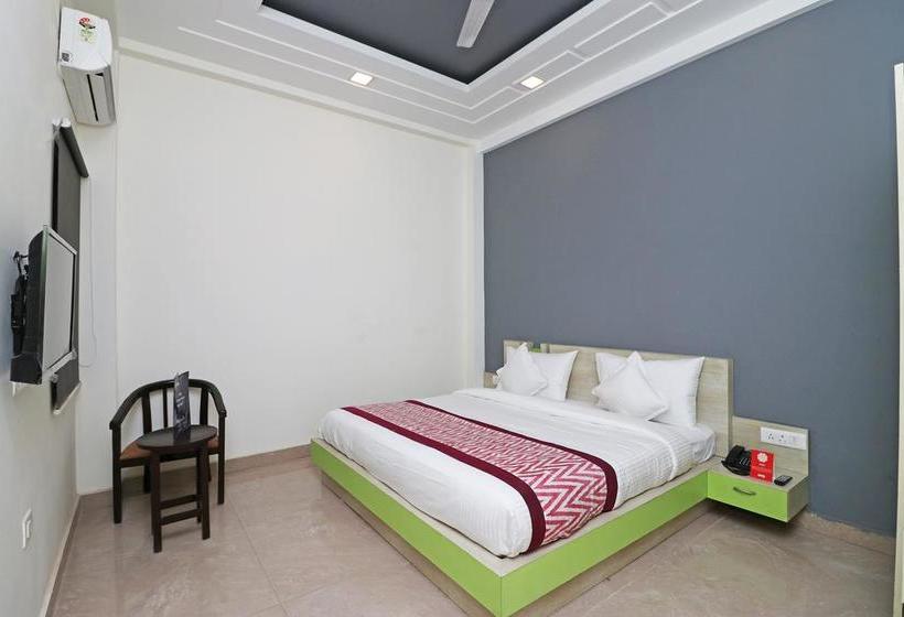 Oyo 10668 Hotel Viditva 3