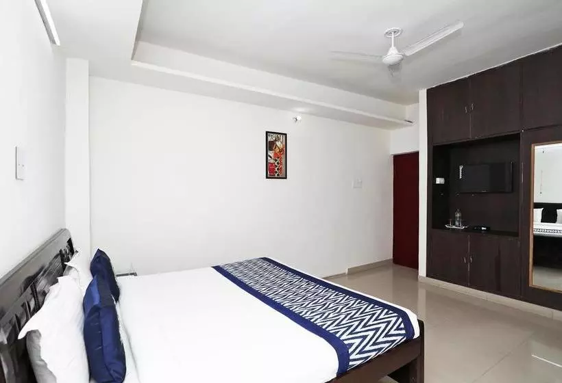 Oyo 9770 Hotel Urban Comfort