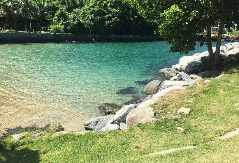 Lomakeskus Angra Super Luxo