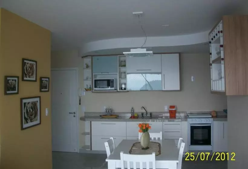 Lomakeskus Angra Super Luxo