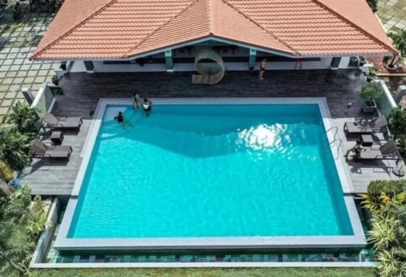 Rsam Beach Resort By Cocotel