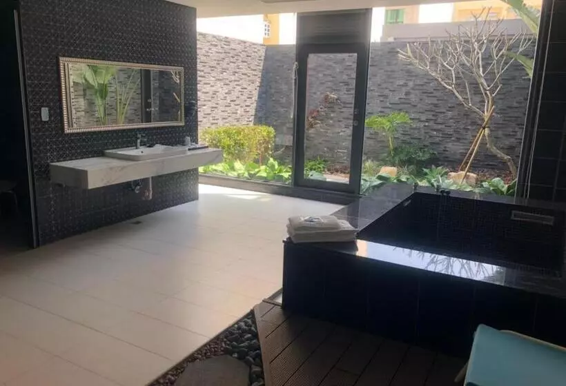 Shui Nong Motel