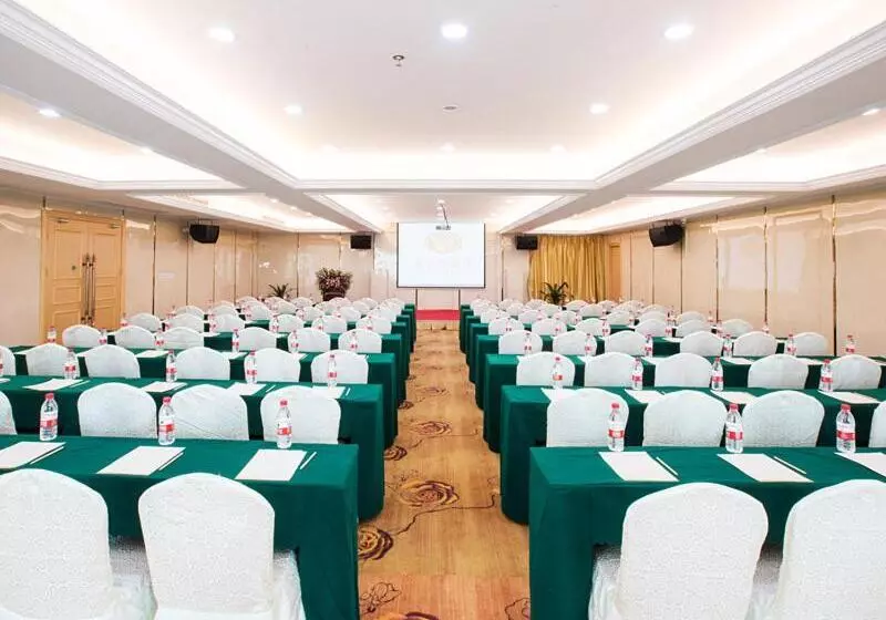 Vienna Hotel Huizhou Railway Station