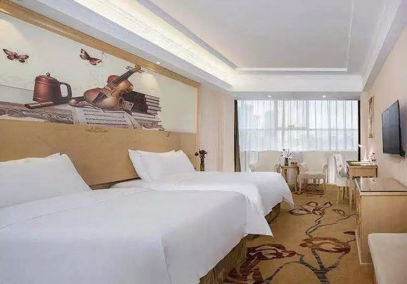 Vienna Hotel Huizhou Railway Station