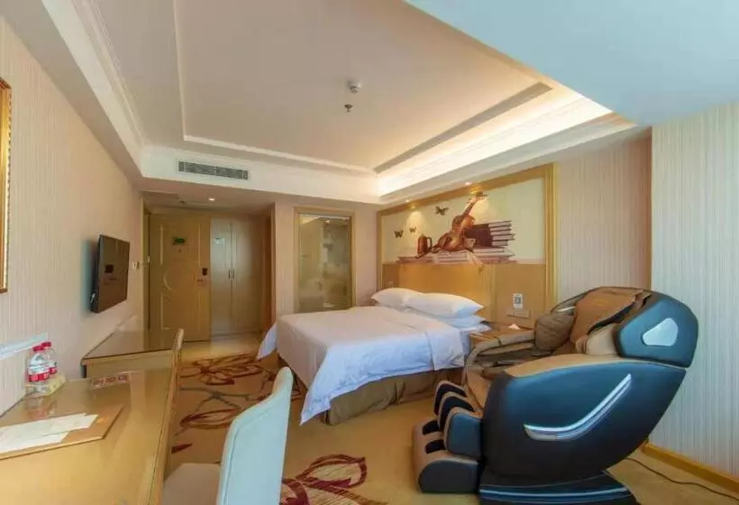 Vienna Hotel Huizhou Railway Station