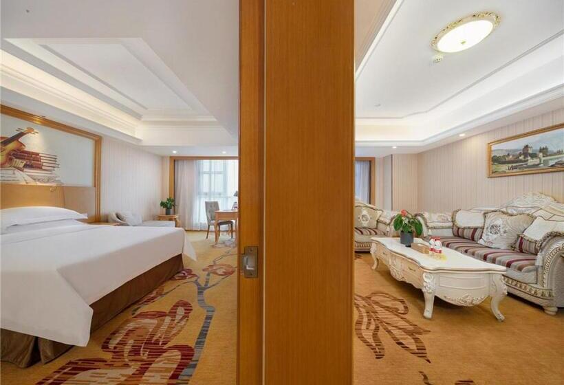 Vienna Hotel Zhengzhou Zhongyuan Futa