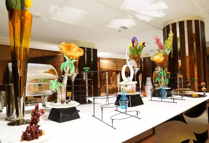 Hotelli Holiday Villa Hail