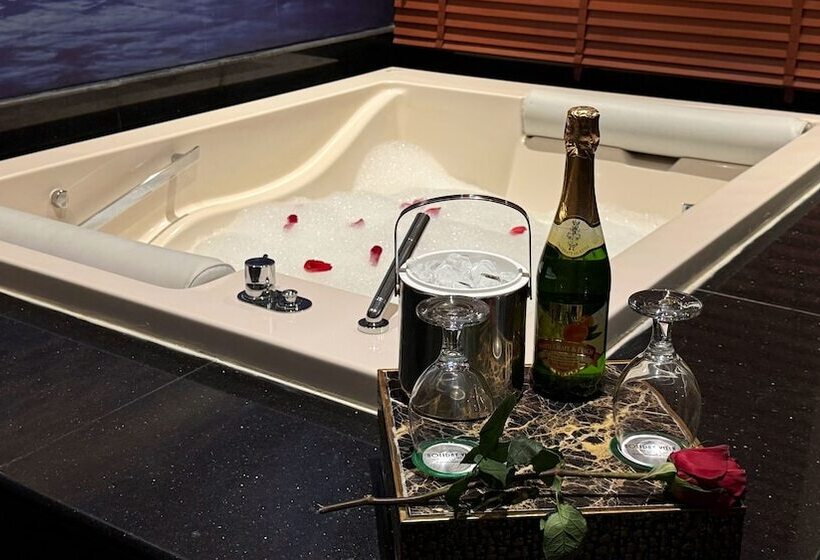 Hotel Holiday Villa Hail