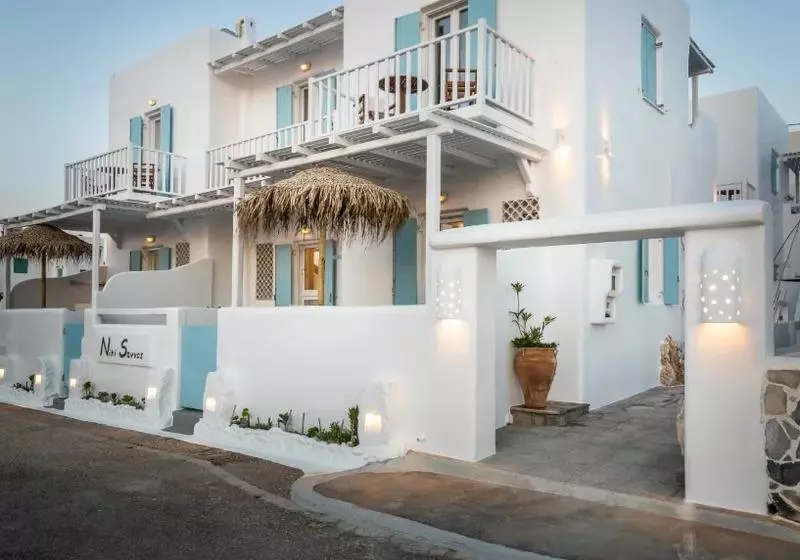 ホテル Niki-savvas