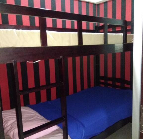 הוסטל The Jarrdin Apartment By Omami