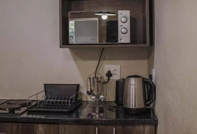 Aamiaismajoitus (B&B) Casa Leitao Lodge