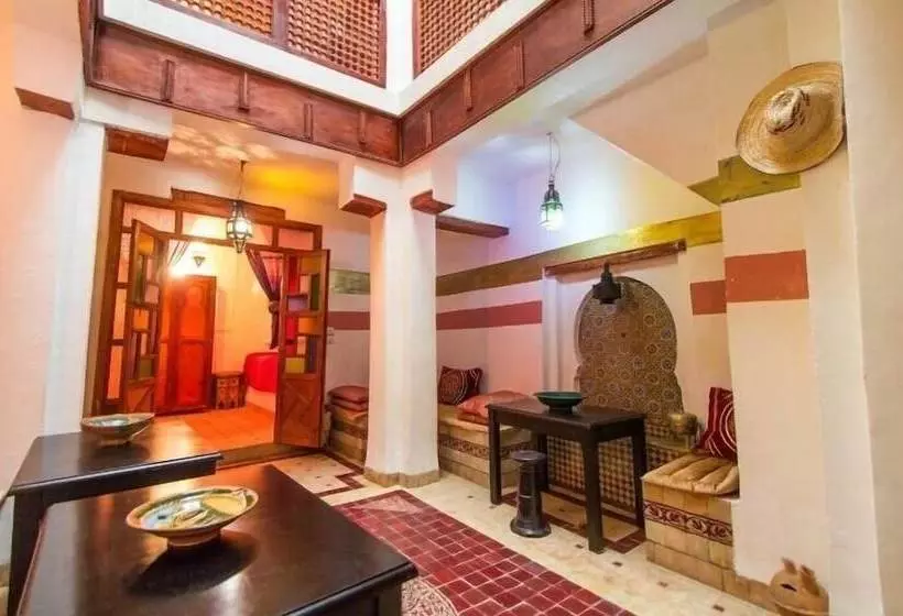 تختخواب و صبحانه Riad La Presidence