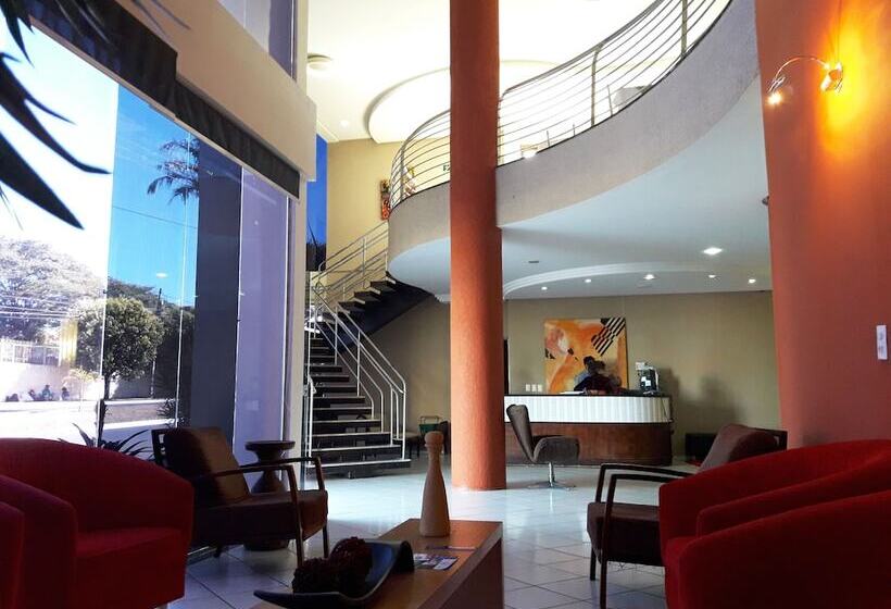 בית מלון כפרי Colorado Plaza