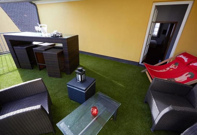 ホテル Der Heurige Im Gasthaus Zum Löwen