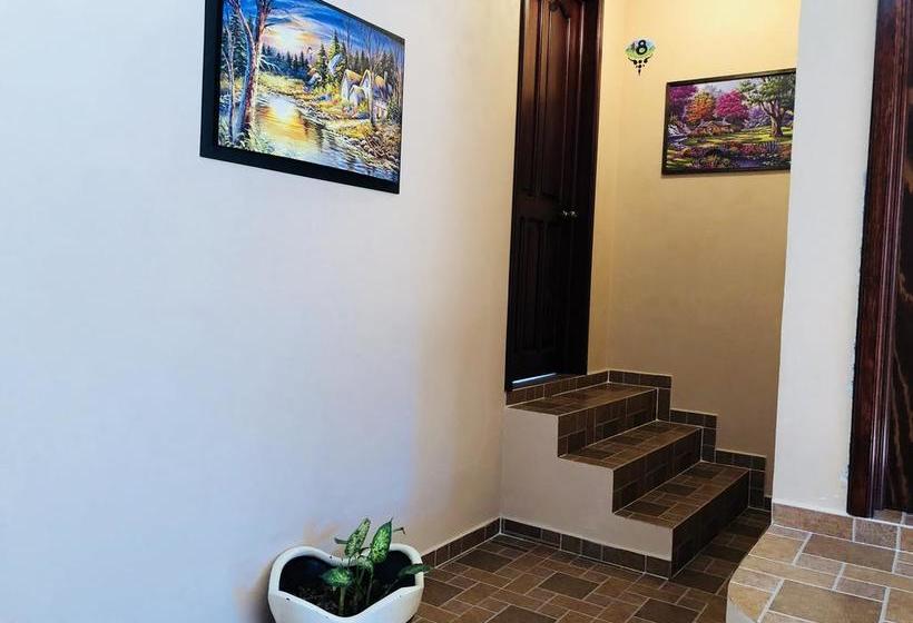 فندق Monarca Tlalpujahua