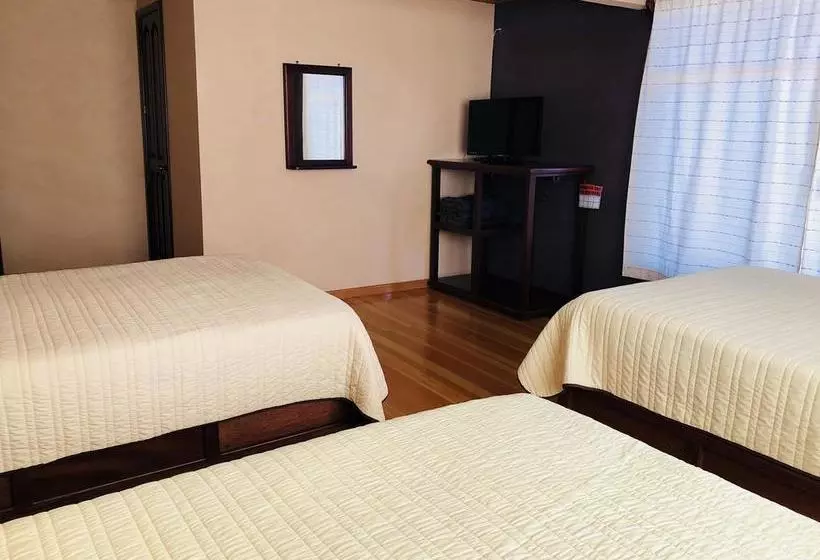 Hotelli Monarca Tlalpujahua