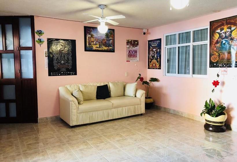 فندق Monarca Tlalpujahua