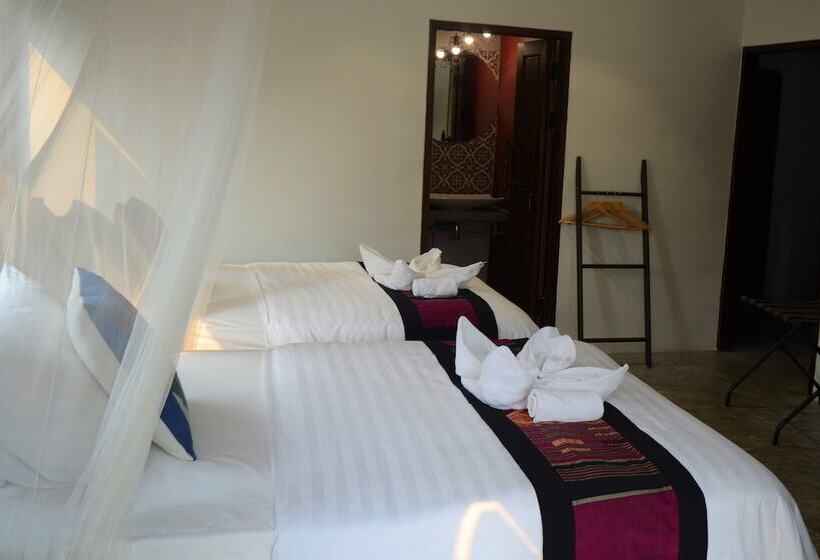 هتل Moonlight Champa Riverview