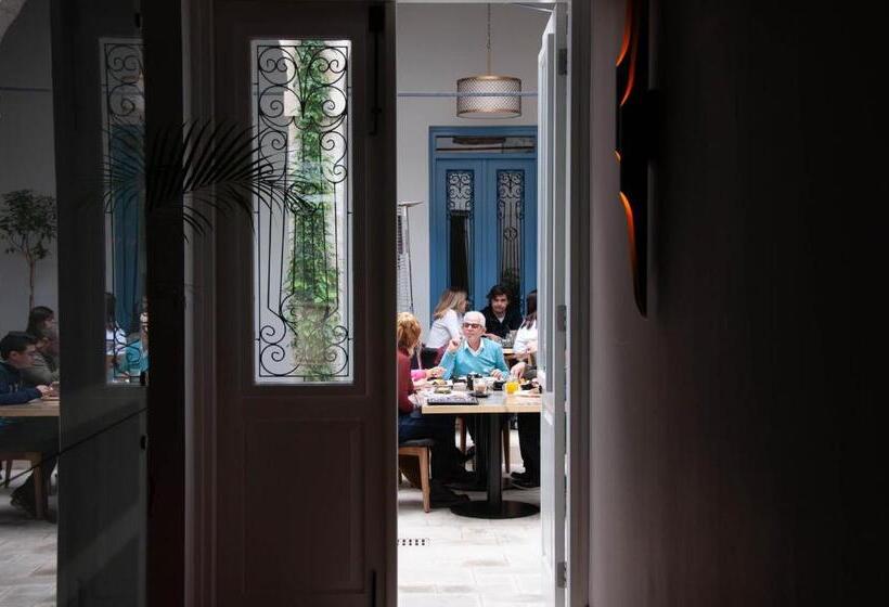 בית מלון כפרי S Paul City