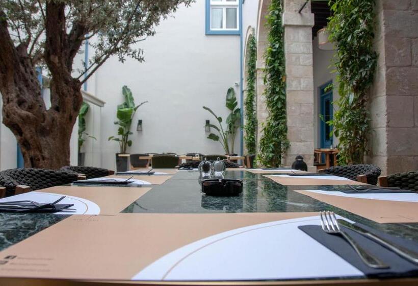 בית מלון כפרי S Paul City