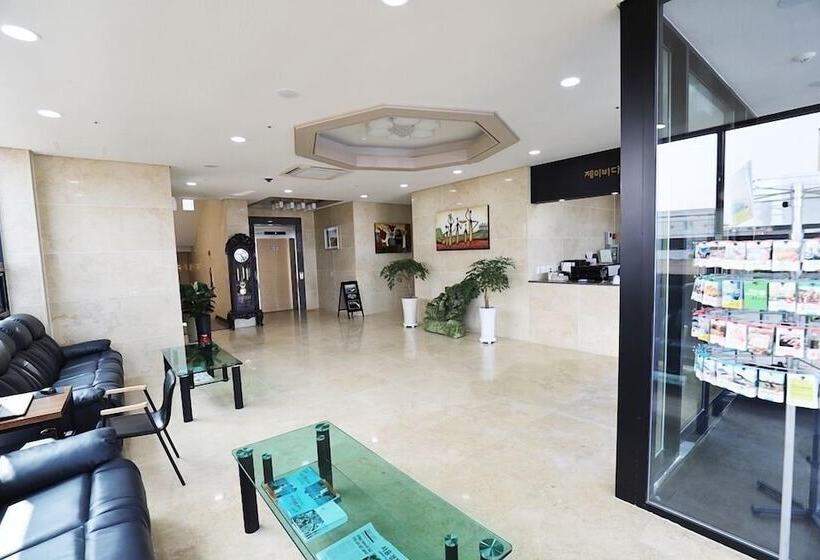 ホテル The Four Hills