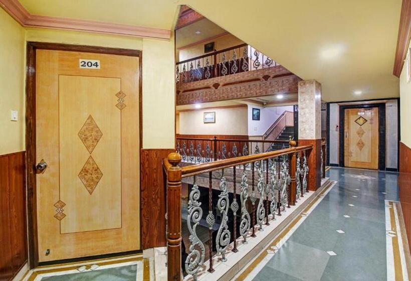 فندق Treebo Eagle Executive