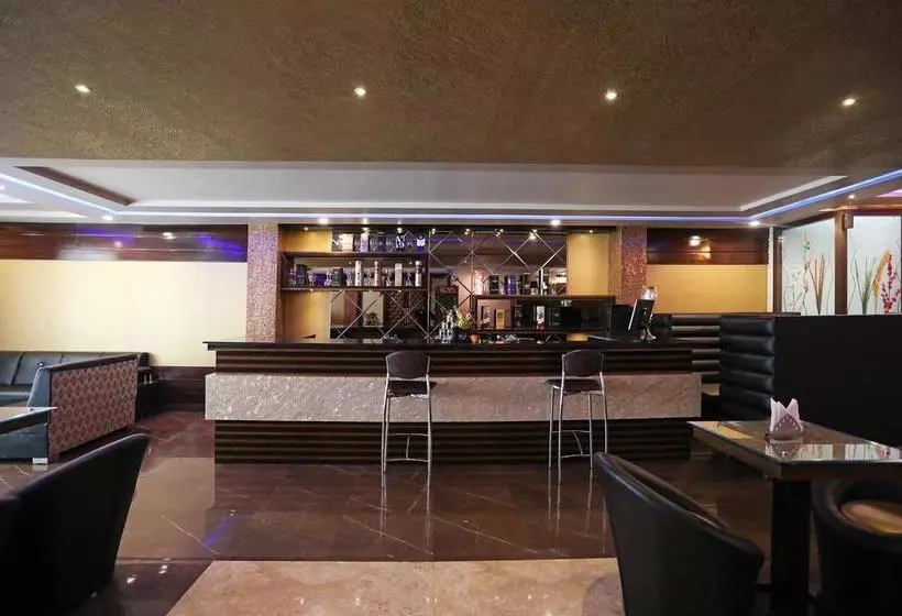 Oyo 11517 Hotel Eleven 43