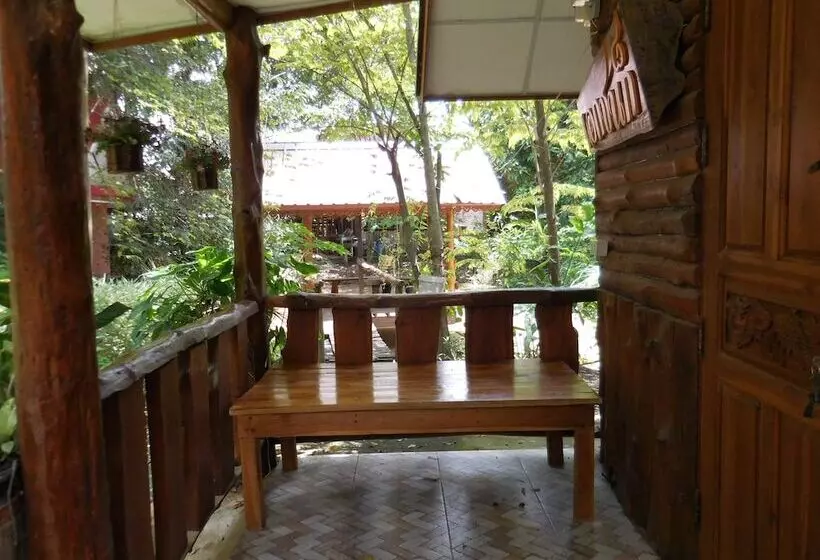 استراحتگاه Akchanok Homestay
