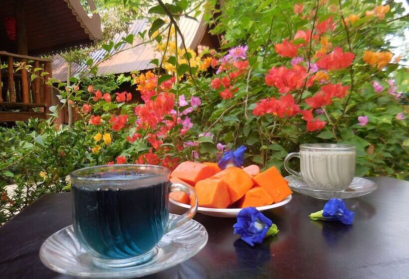 אתר נופש Akchanok Homestay